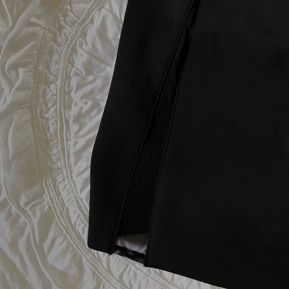 Guess Pencil Skirt - Picture 3 of 4